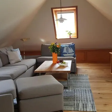 Ruhiges In Goting Mit Grill, Terrasse Und Garten Holiday home *