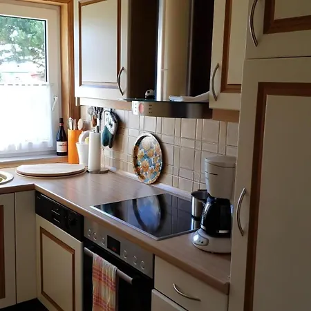 Дом отдыха Ruhiges In Goting Mit Grill, Terrasse Und Garten