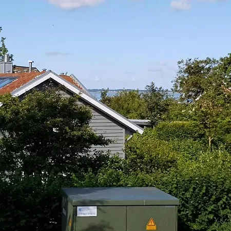 Ruhiges In Goting Mit Grill, Terrasse Und Garten Nieblum