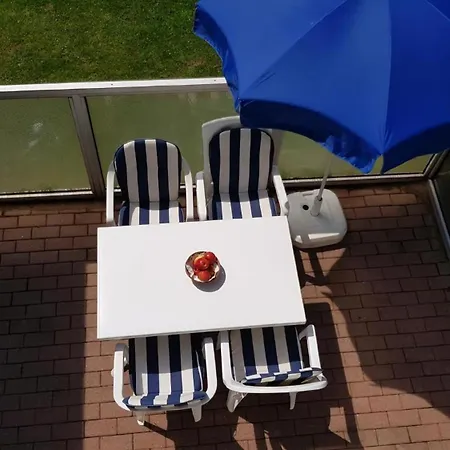 Ruhiges In Goting Mit Grill, Terrasse Und Garten